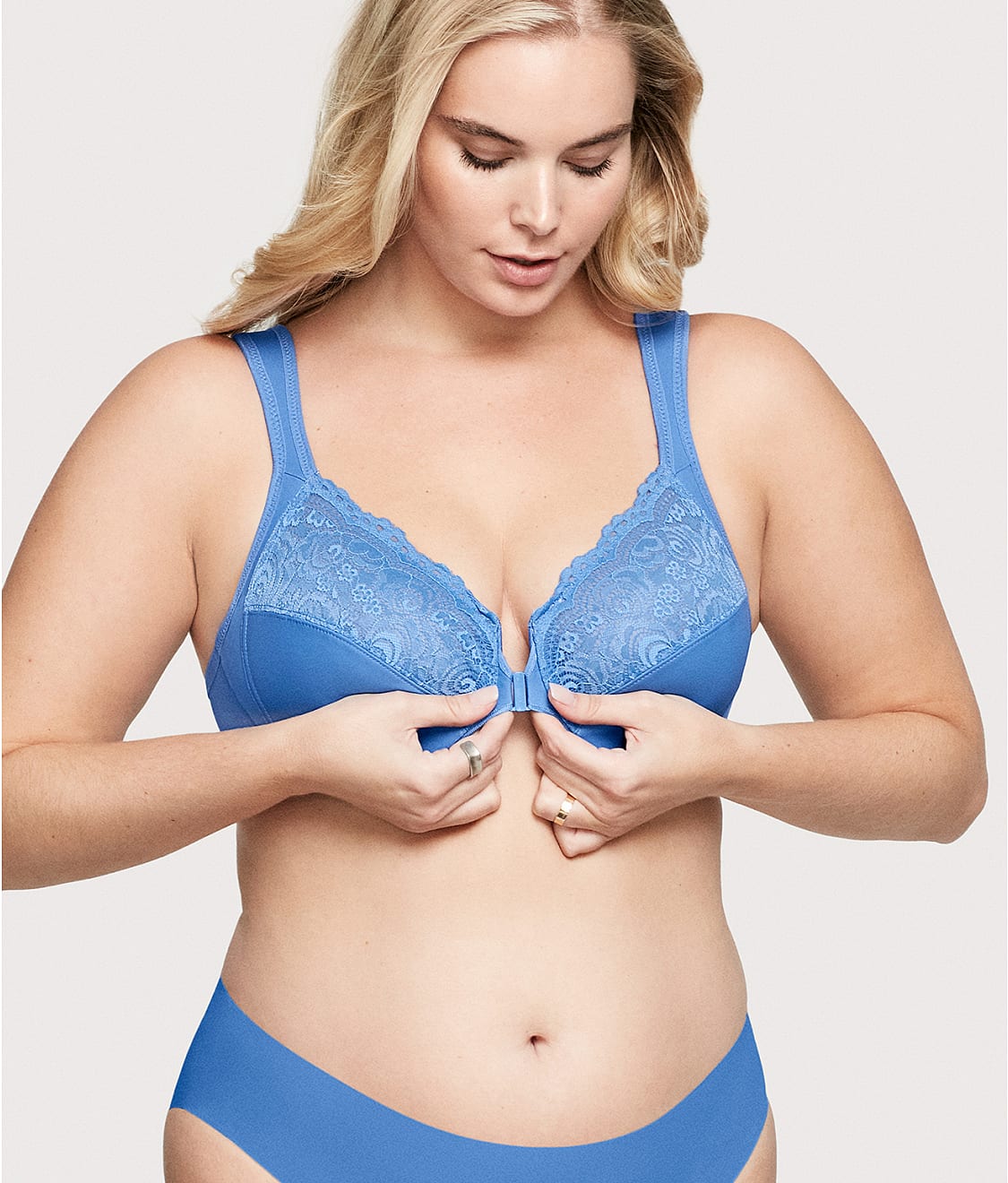 WonderWire Front-Close Bra