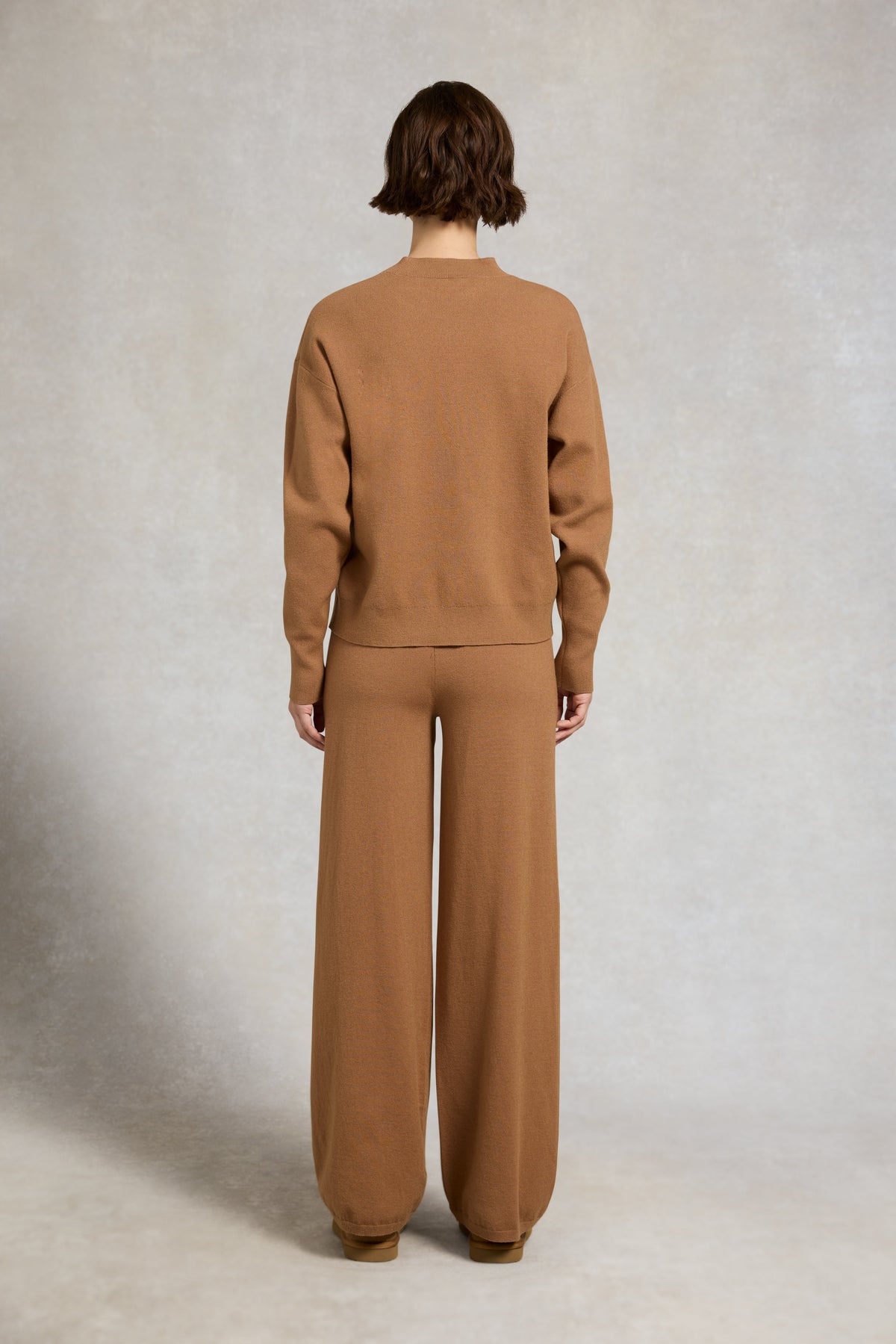 Maria Crew Neck Knit (Caramel)