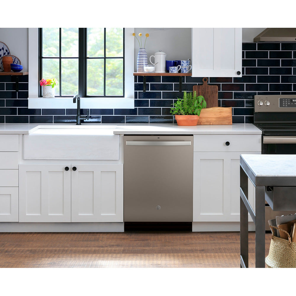 52 dBA Smart Top Control Dishwasher in Slate with Dry Boost™