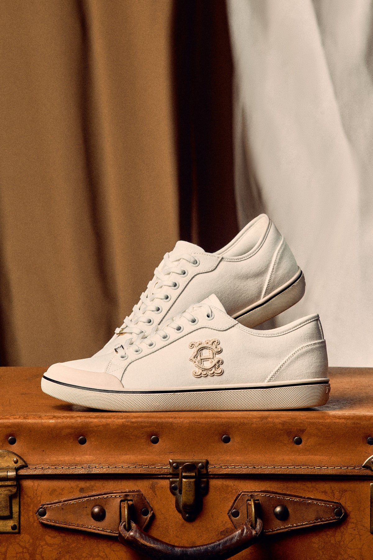 Mayfair Court Trainer (Off White)