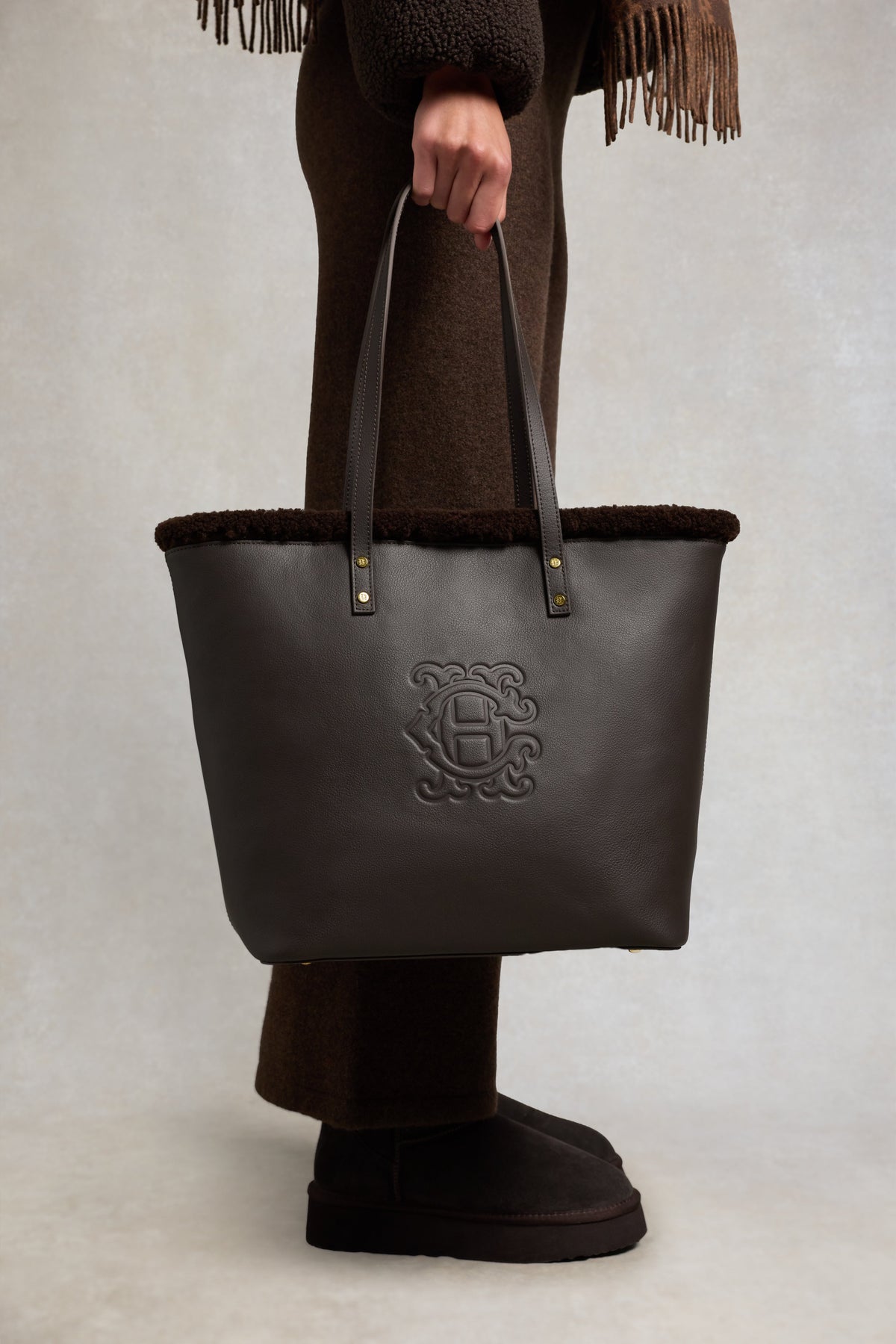 Shearling Tote (Chocolate)