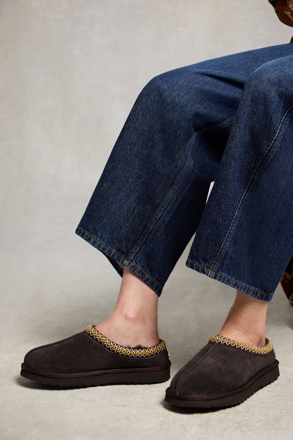 Ultra Low Shearling Mule (Chocolate)