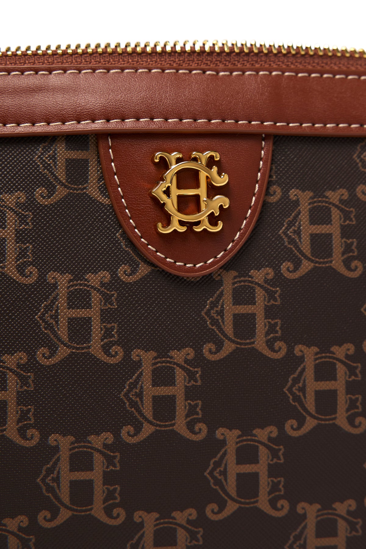 Makeup Pouch (Tan Monogram)