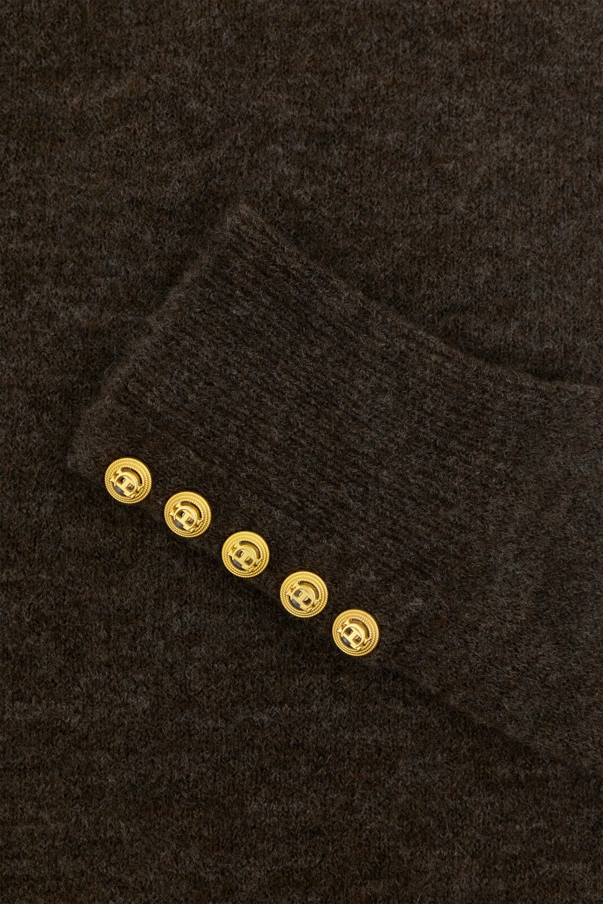 Buckingham Cape Knit (Chocolate)
