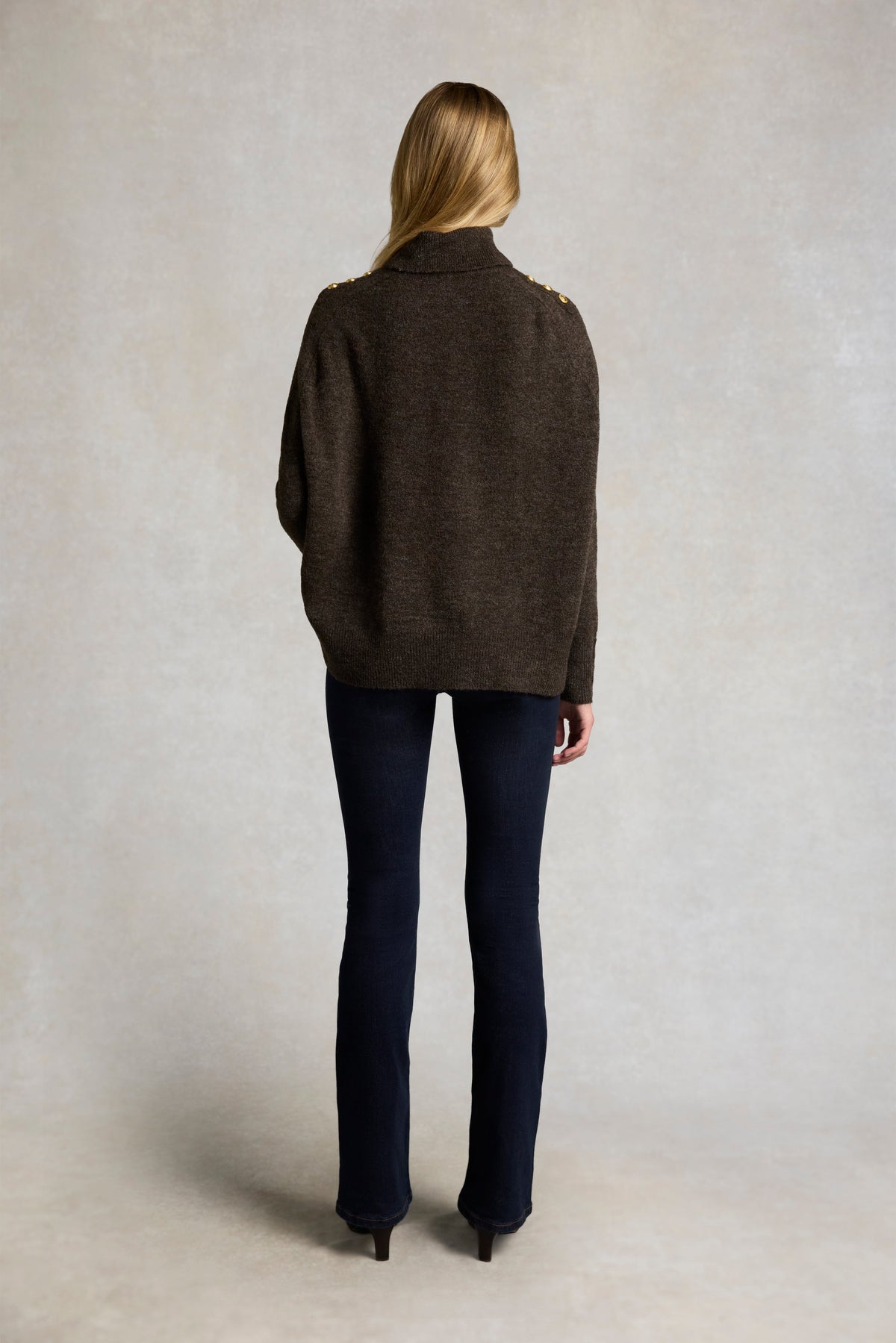 Buckingham Cape Knit (Chocolate)