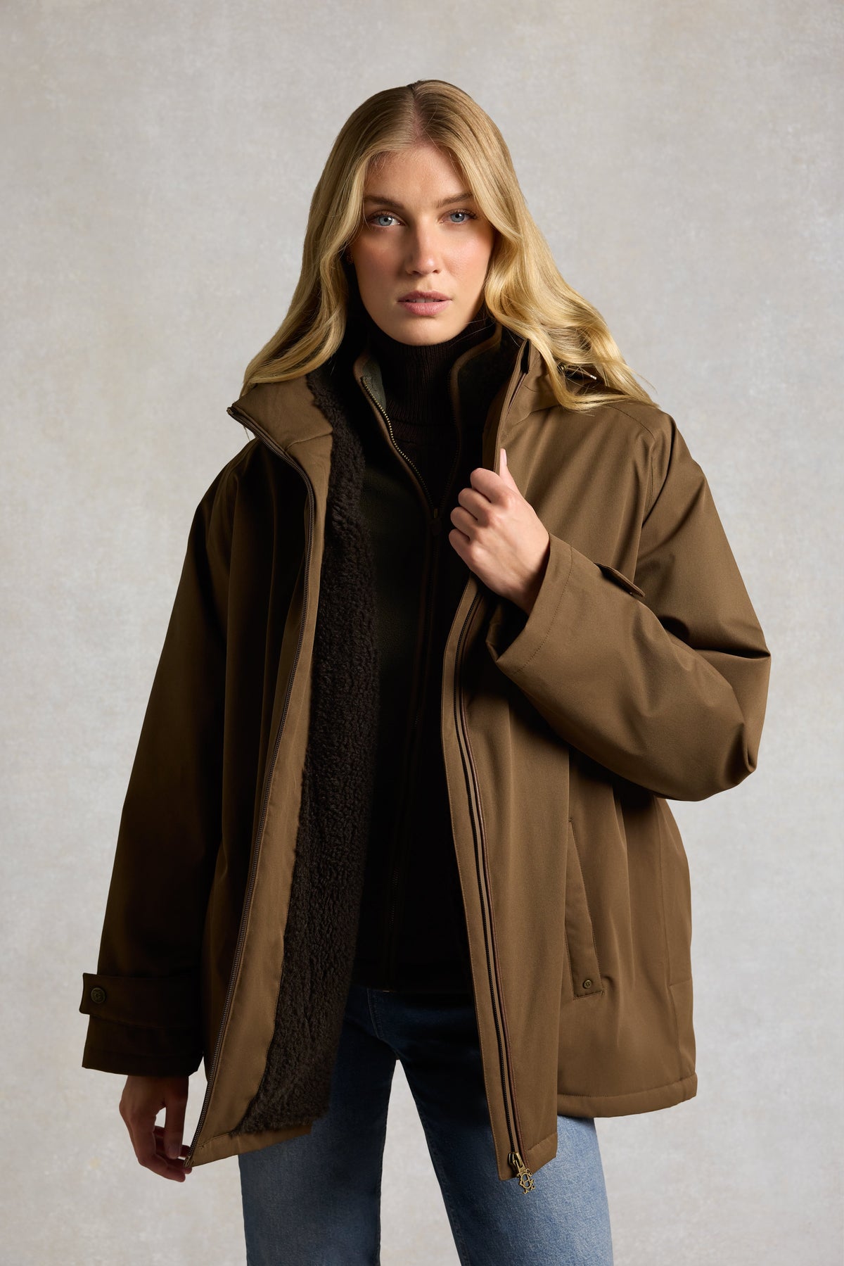 One-Size Waterproof Jacket (Chestnut)