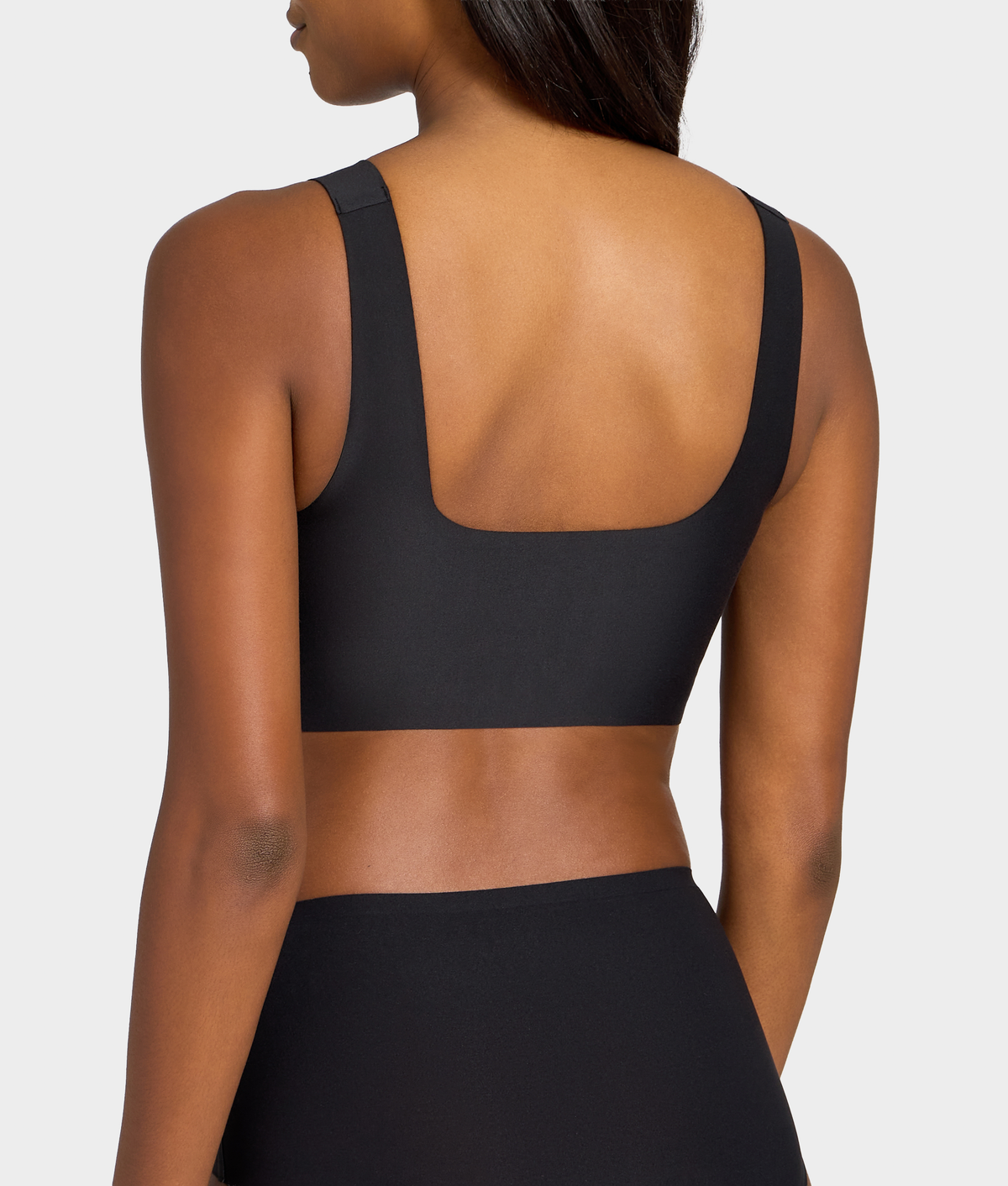 SoftStretch Power Scoop Neck Bralette