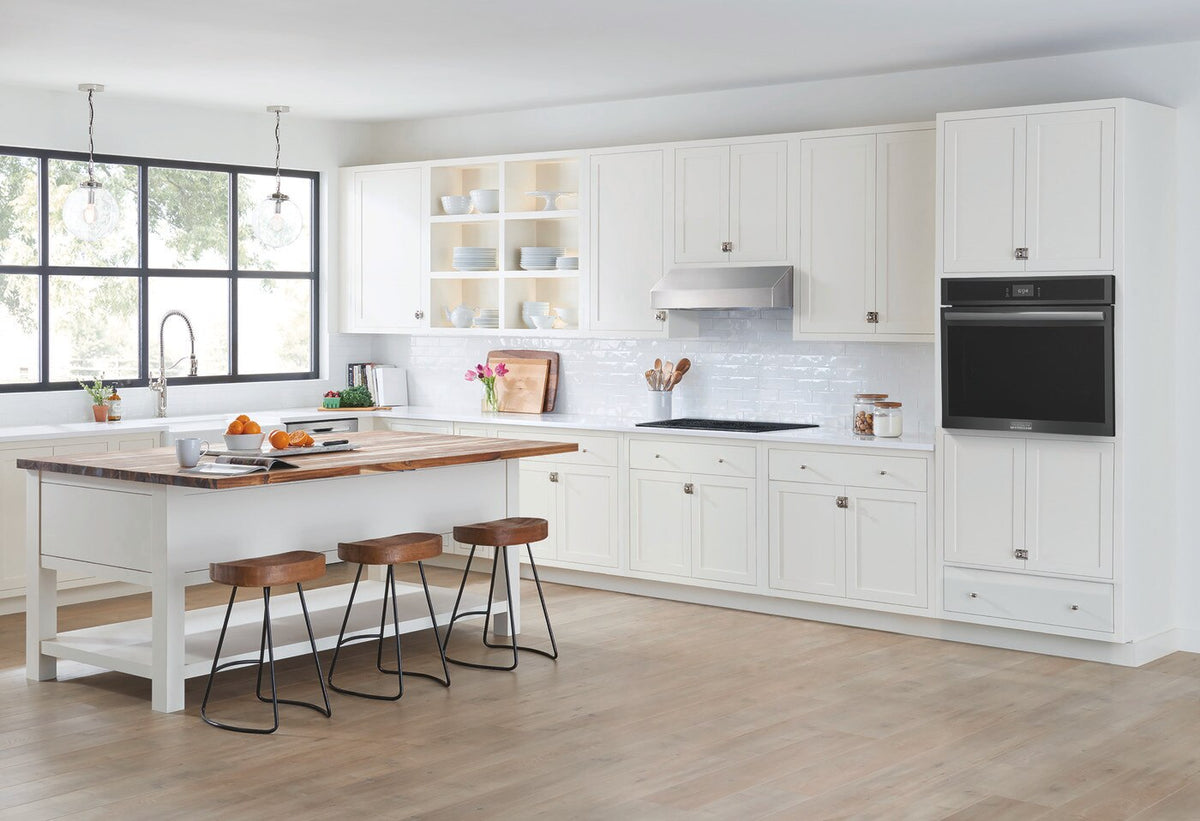 27" Single Electric Wall Oven with Total Convection