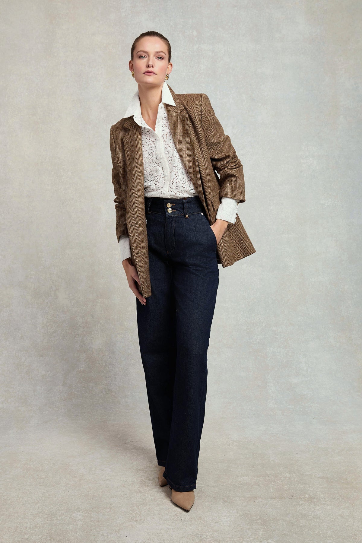 Iona Lace Shirt (Ivory)