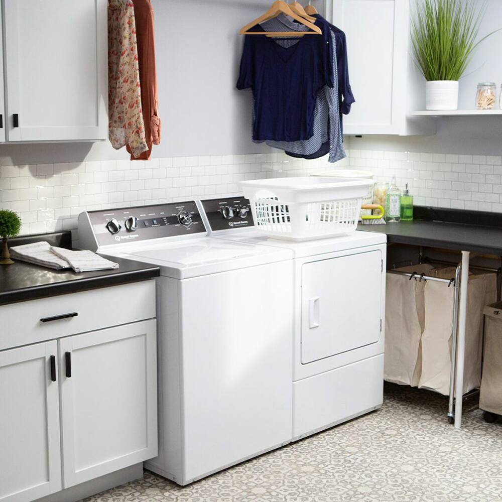 7.0 CuFt Front Load White Gas Dryer