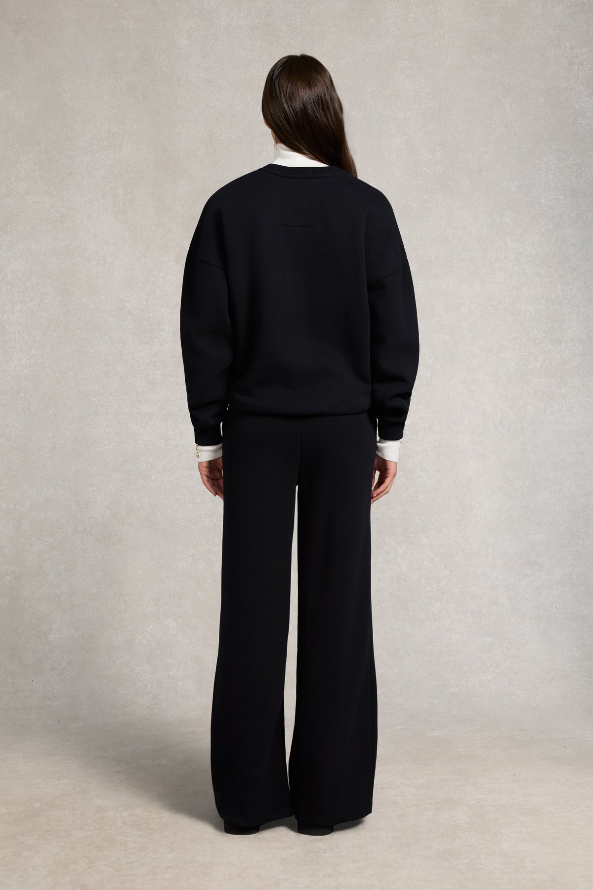 Relaxed Fit Crew Neck Sweat (Black)