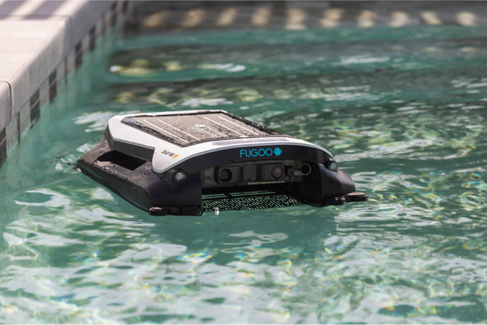 SolarVac Solar Powered Cordless Pool Vacuum Cleaner