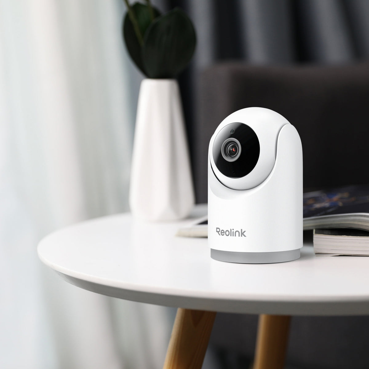 E331 2K+ Indoor Pan-Tilt Plug-in Wi-Fi Camera with Auto-Tracking + Cry Detection - White