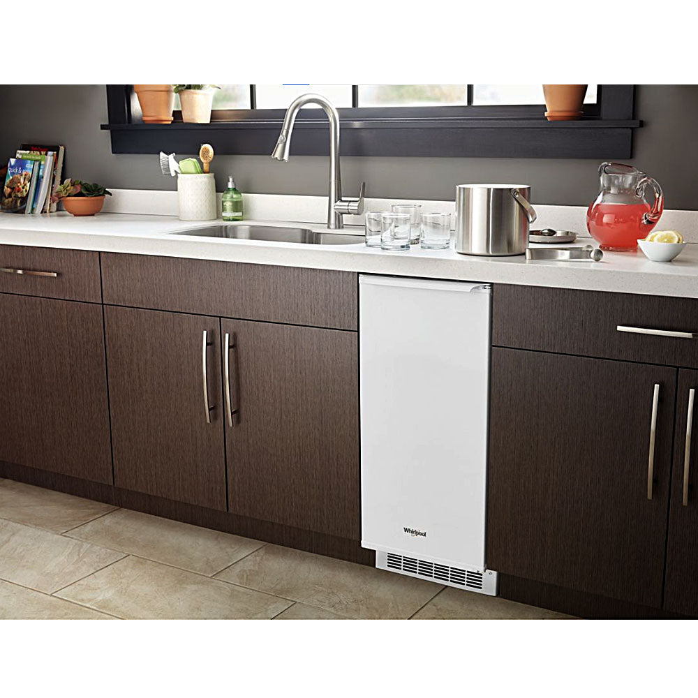 15" Icemaker with Clear Ice Technology -White