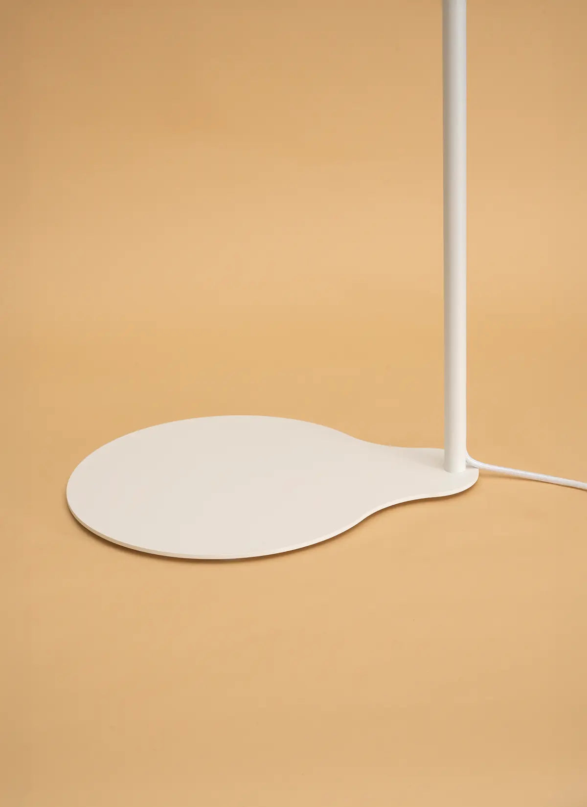 Aspect Grow Light with Stello Pendant Stand Set