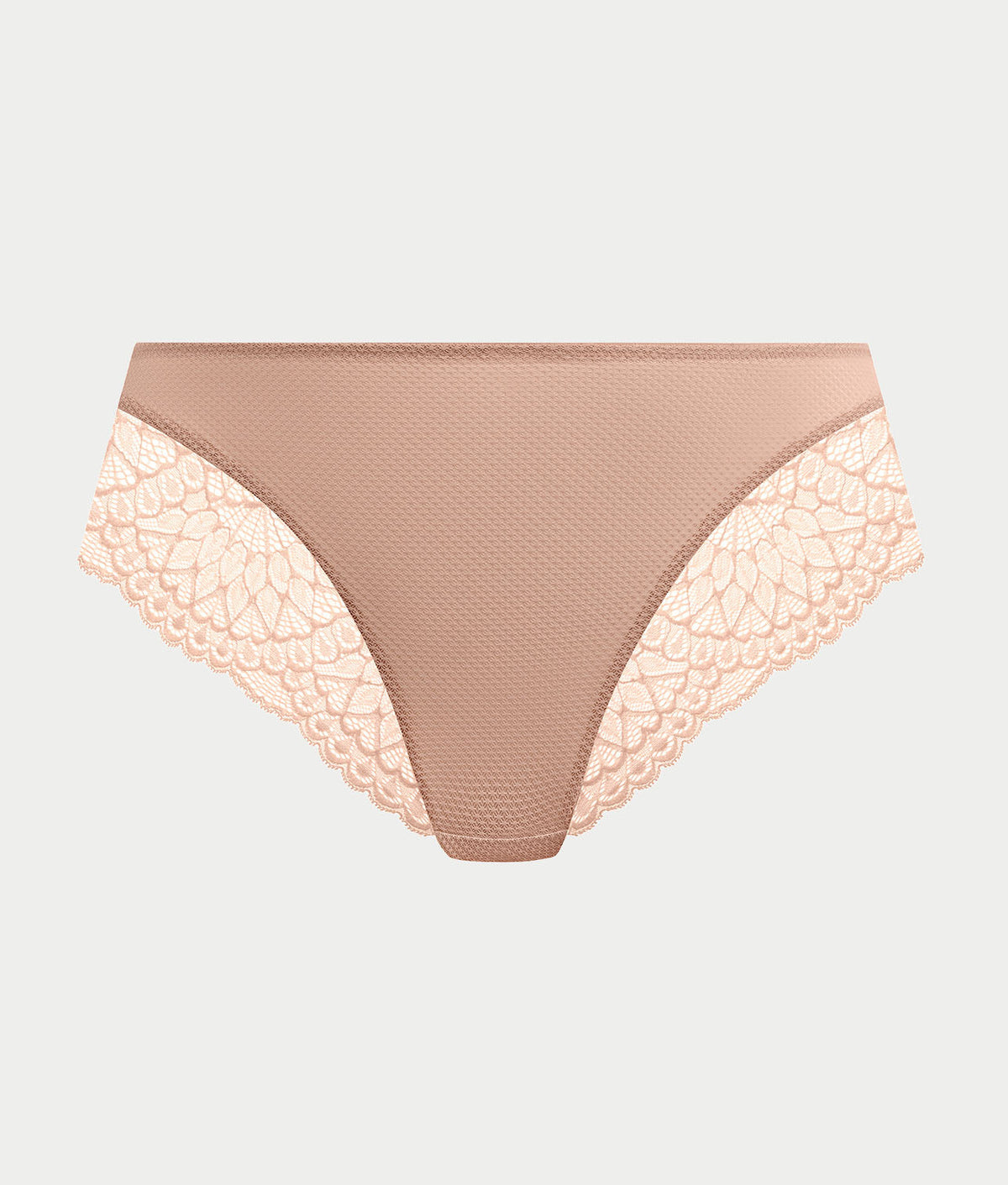 Tiernie Brief