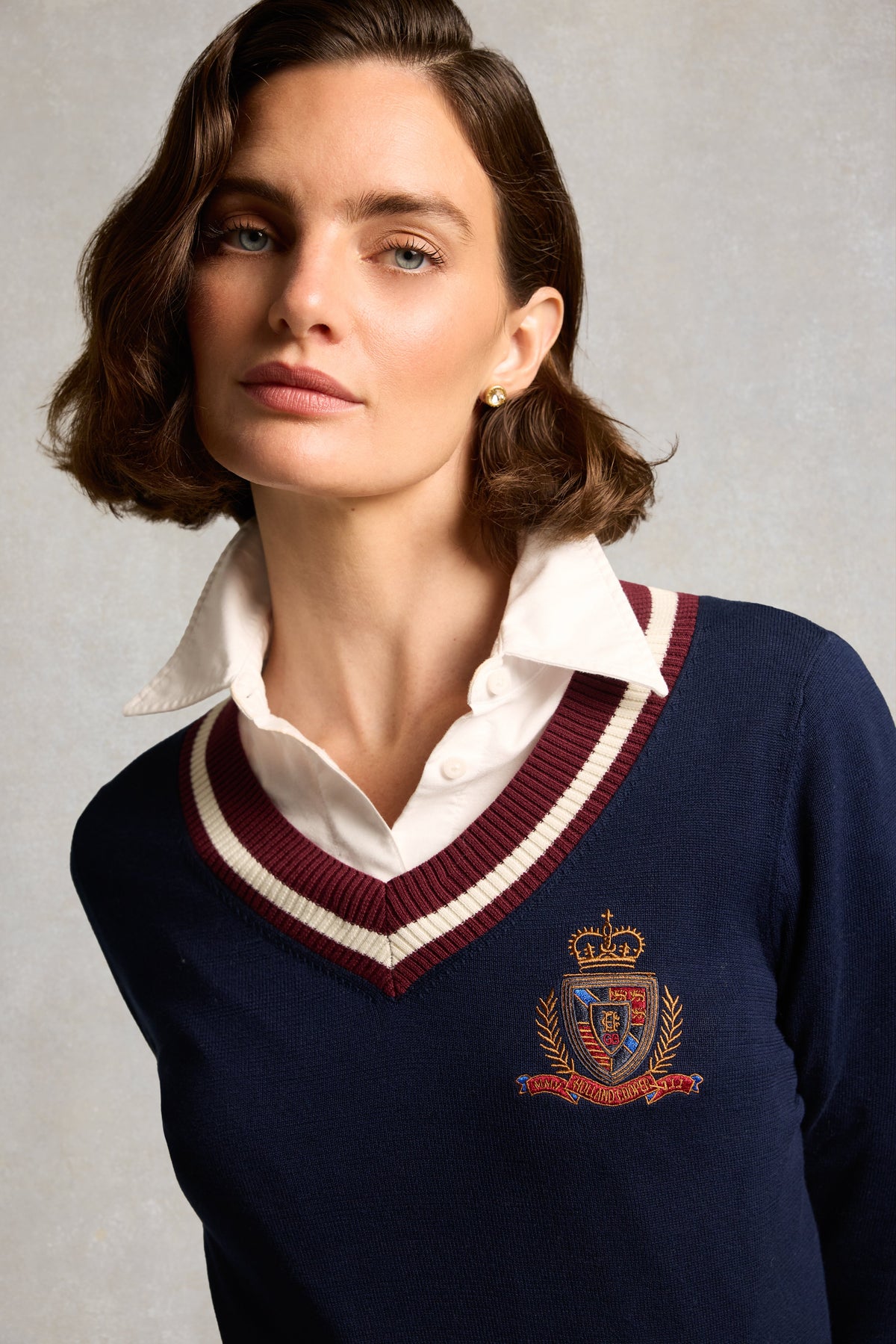 Foxcote V-Neck Knit (Ink Navy)