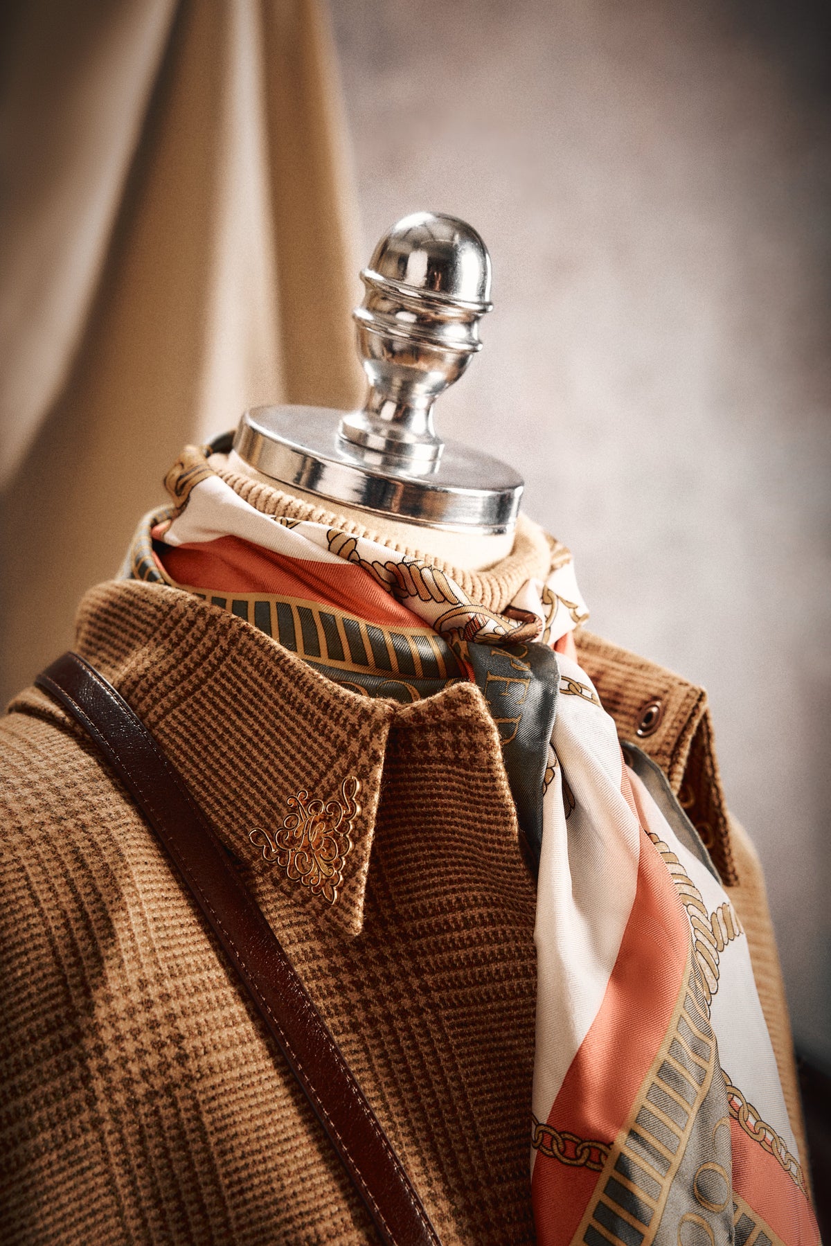 Full Length Knightsbridge Cape (Tawny)
