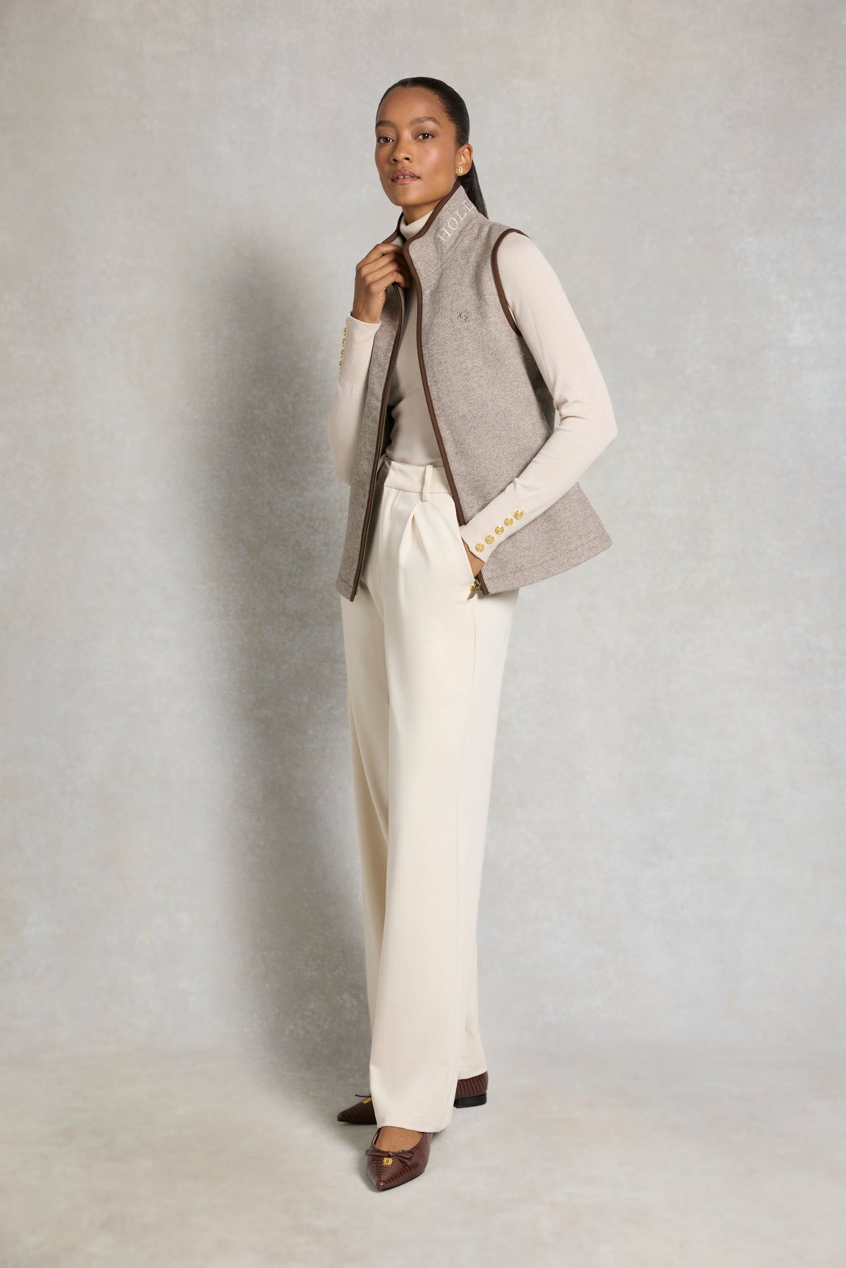Hillford Country Gilet (Sahara Twill)