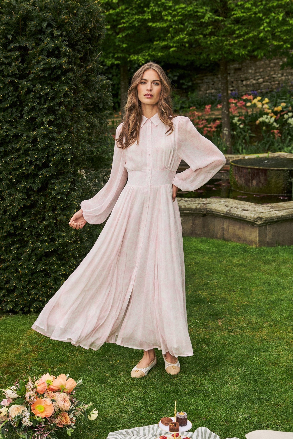 The Paros Shirt Dress Picnic Look