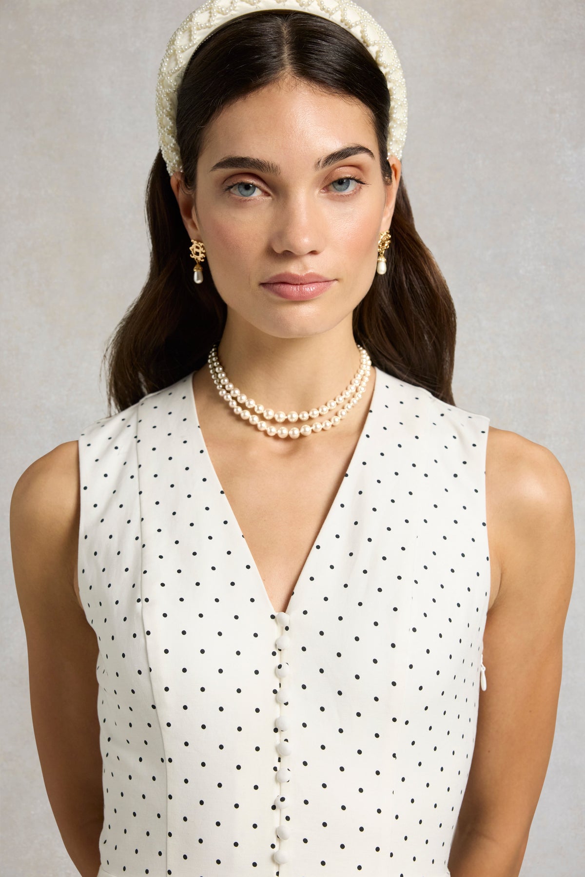 Luxury Tear Drop Earrings (Gold Pearl)