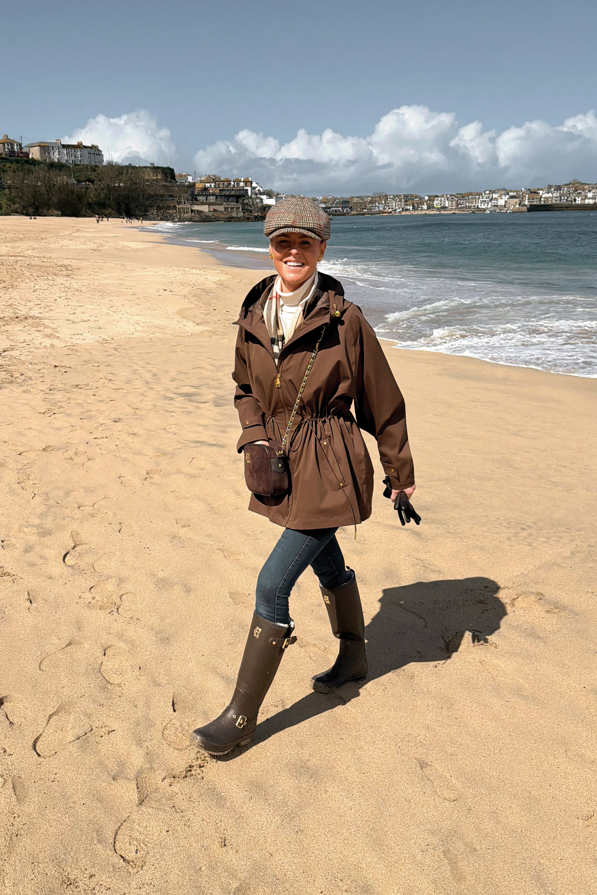 The Coastline One-Size Lightweight Waterproof Parka Look
