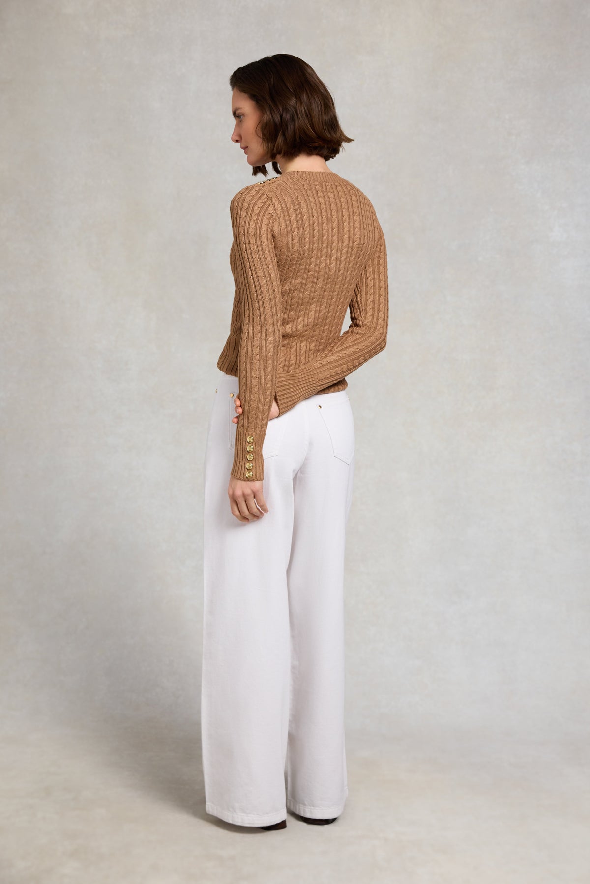 Seattle Cable Crew Knit (Dark Camel)