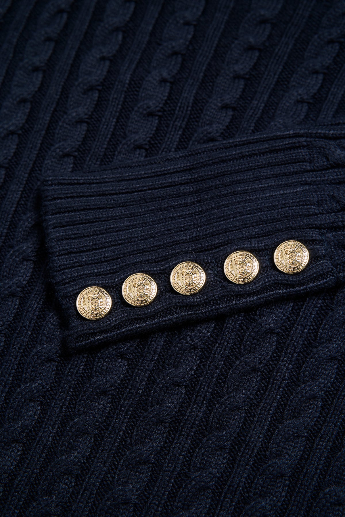 Seattle Cable Crew Knit (Ink Navy)