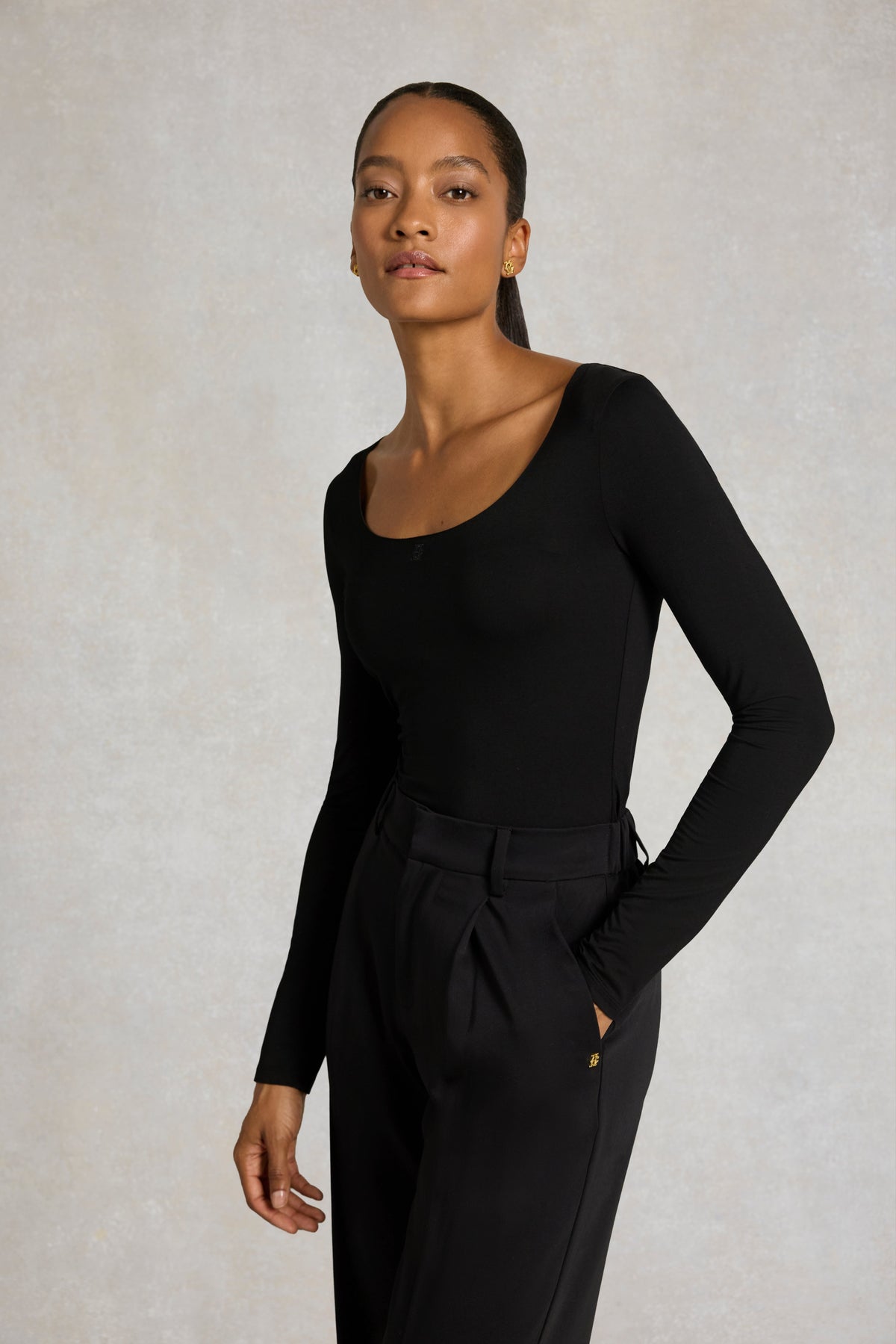 Supersoft Scoop Neck Top (Black)