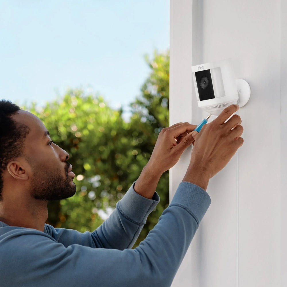 Spotlight Cam Plus, Plug-In - White