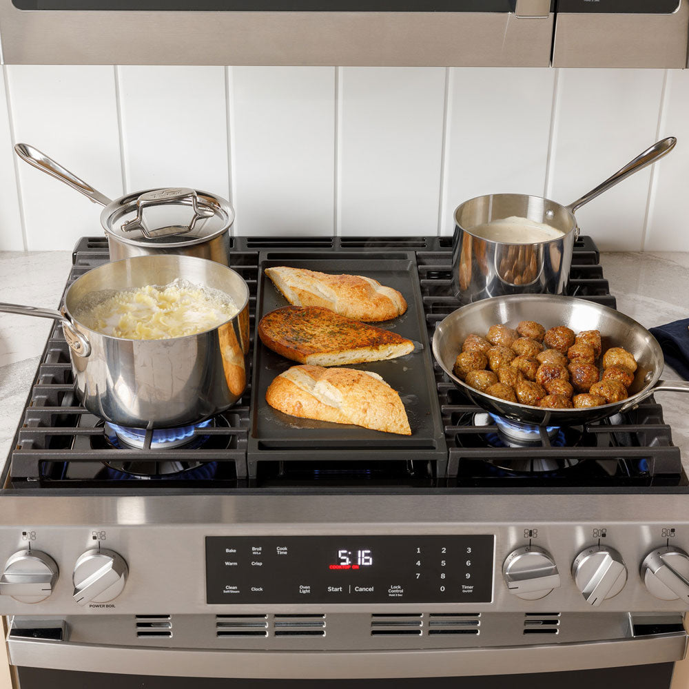 5.3 Cu Ft 30" Wide Slide-In Convection Gas Range with No Preheat Air Fry