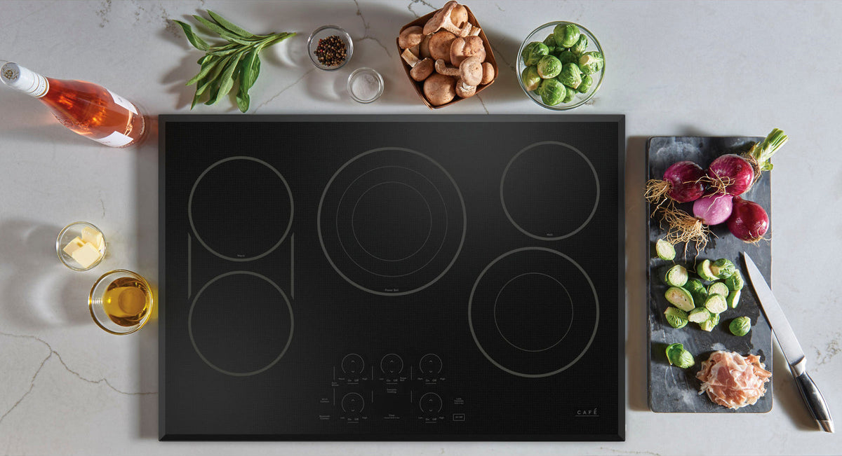 30" Smart 5-Element Electric Cooktop in Black with Power Boil on Tri- and Dual-Ring Elements