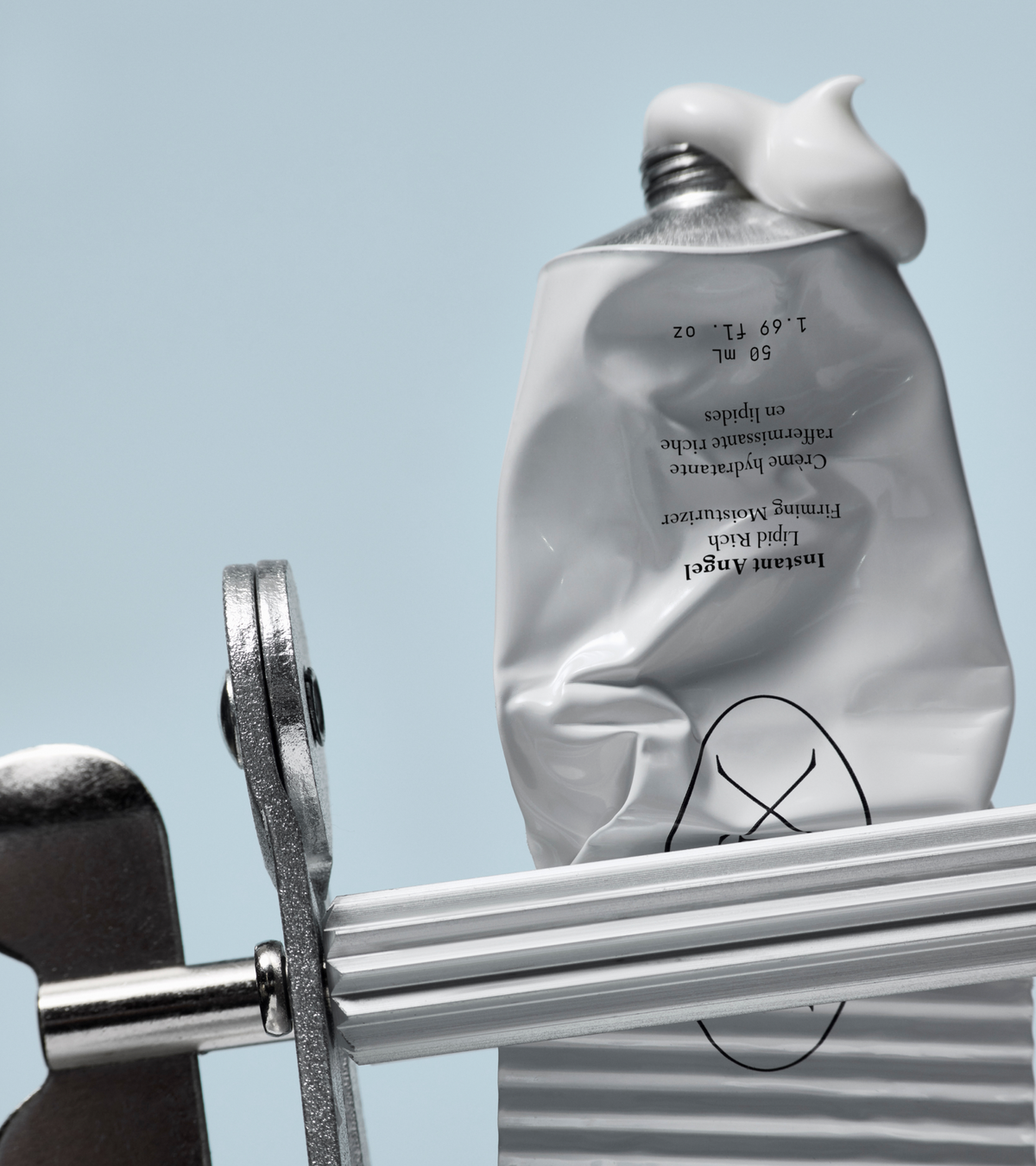 Instant Angel Lipid-Rich Firming Moisturizer