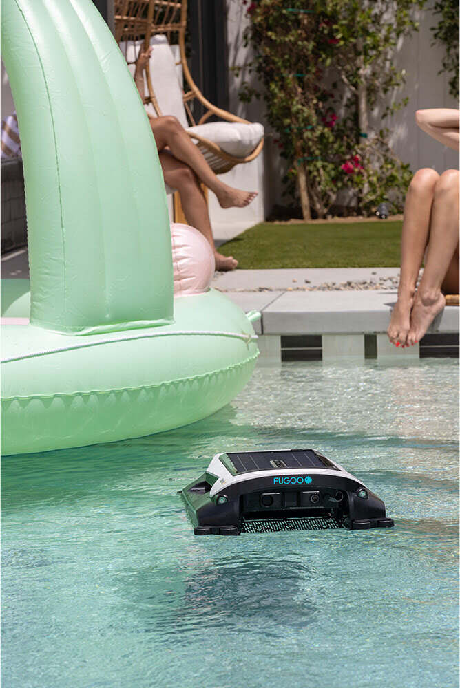 SolarVac Solar Powered Cordless Pool Vacuum Cleaner