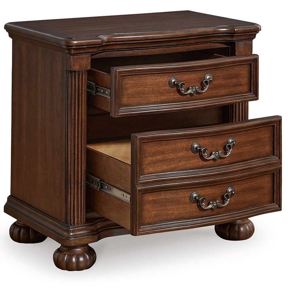 Lavinton 29" 2 Drawer Nightstand