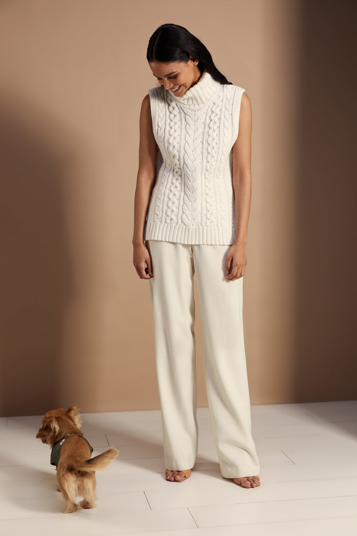 Sleeveless Knit (Natural)