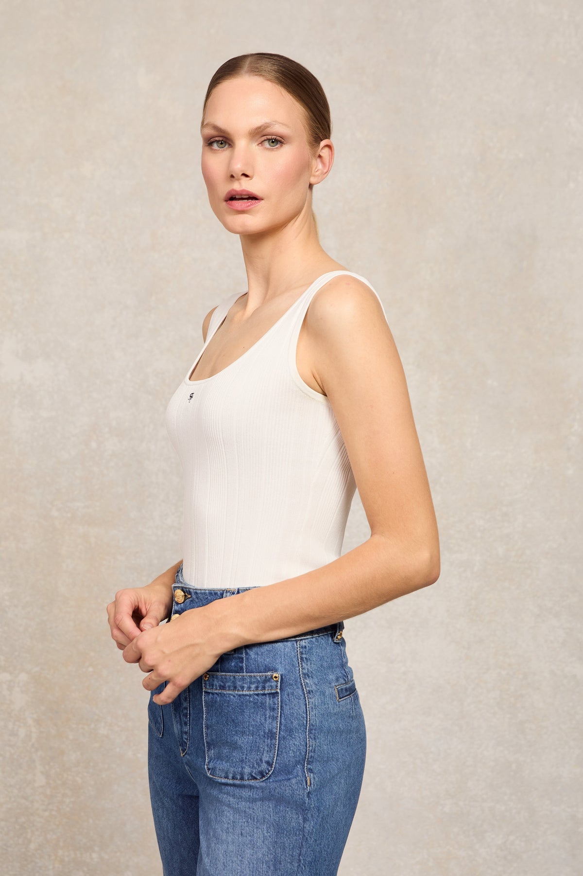 Ruby Knitted Vest (Natural)