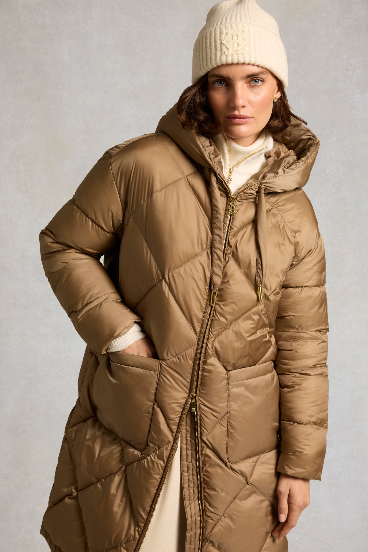 Mid-Length Quilted Coat (Whisky)