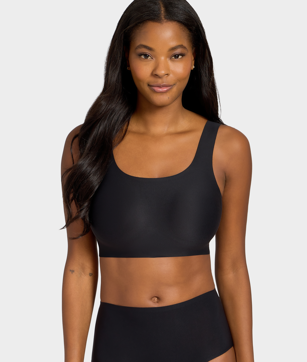 SoftStretch Power Scoop Neck Bralette
