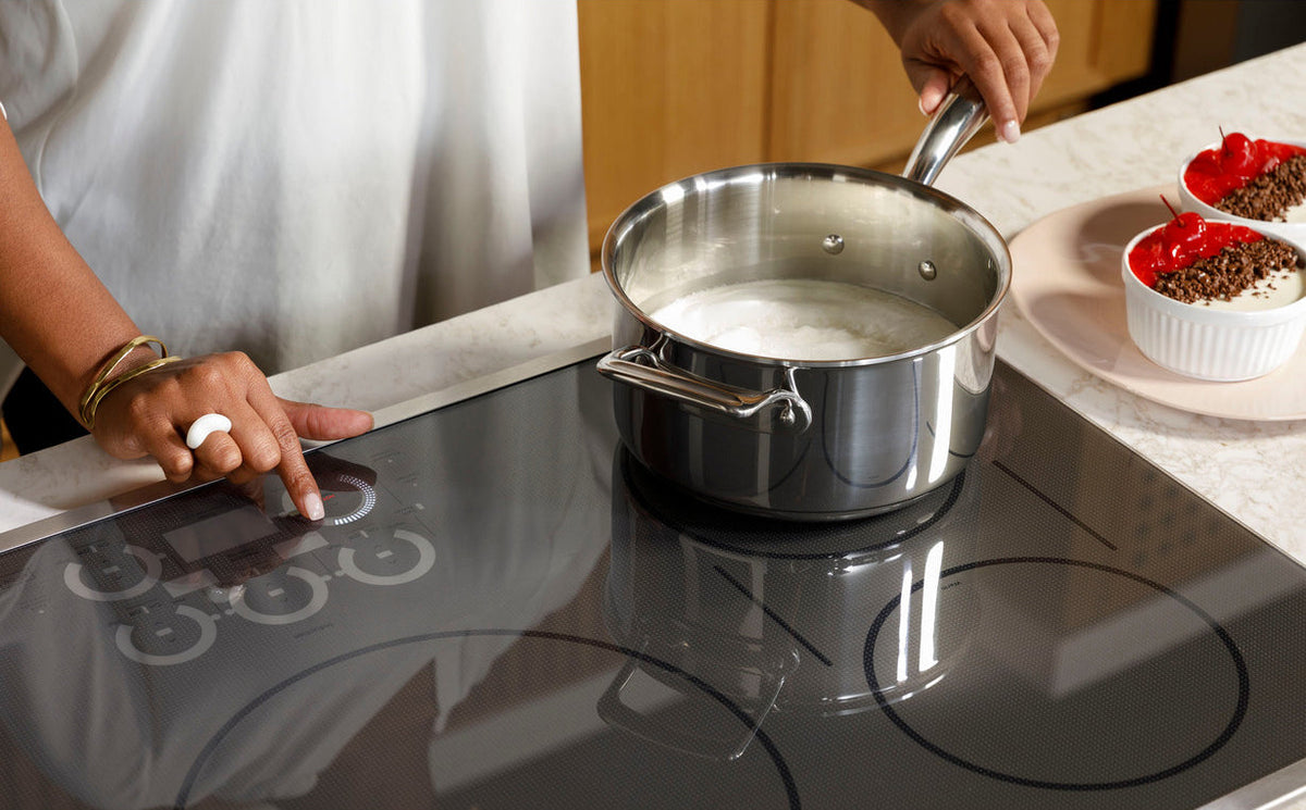 30" Smart 4-Element Induction Cooktop in Stainless Steel with Synchronized Elements