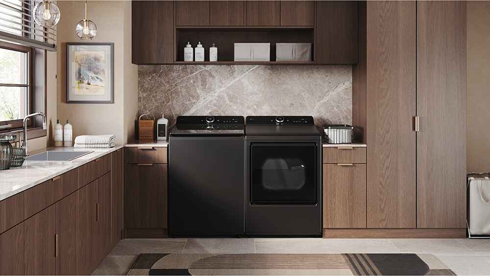 5.5 CuFt Smart Matte Black Electric Washer with 6Motion™ Technology