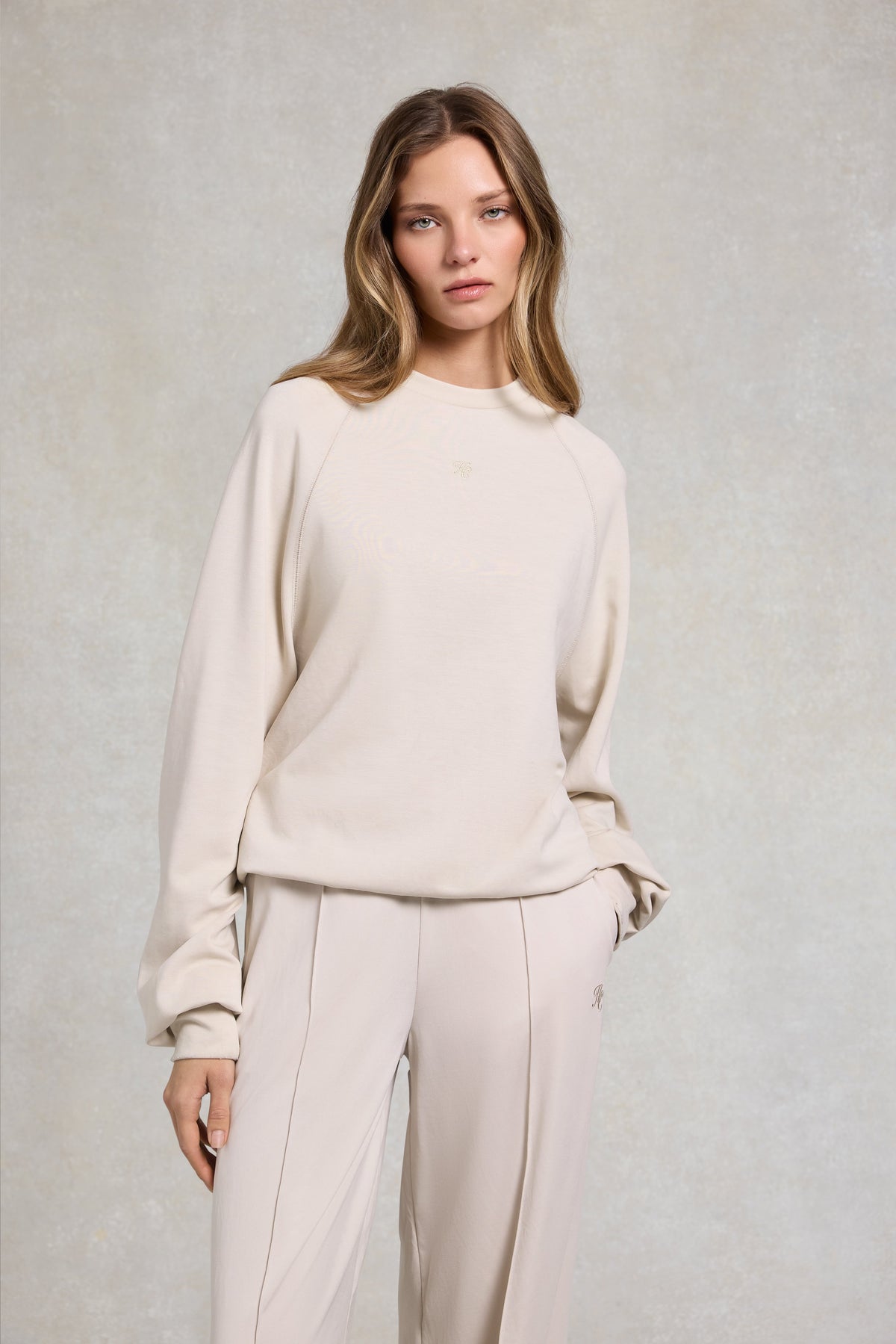 Artemis Crew Neck Sweat (Light Stone)