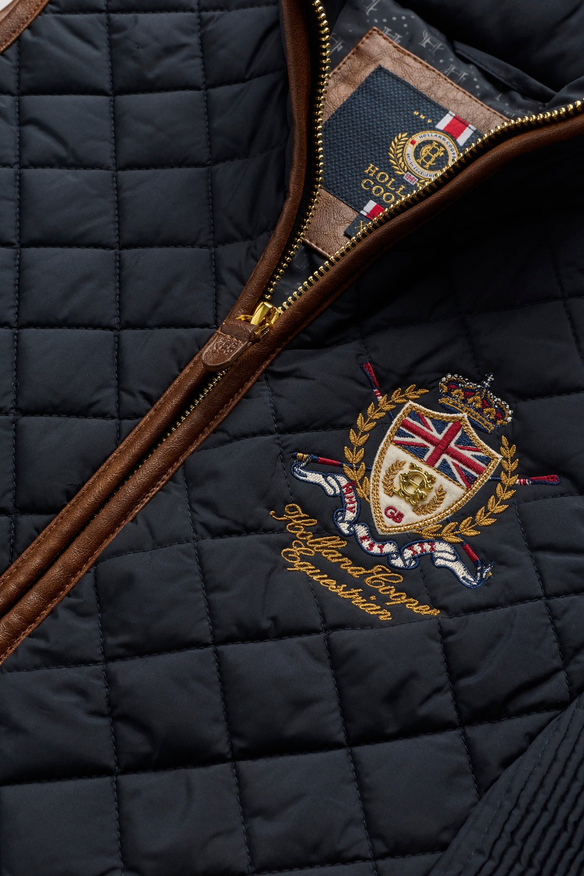 Boughton Diamond Quilt Gilet (Ink Navy)