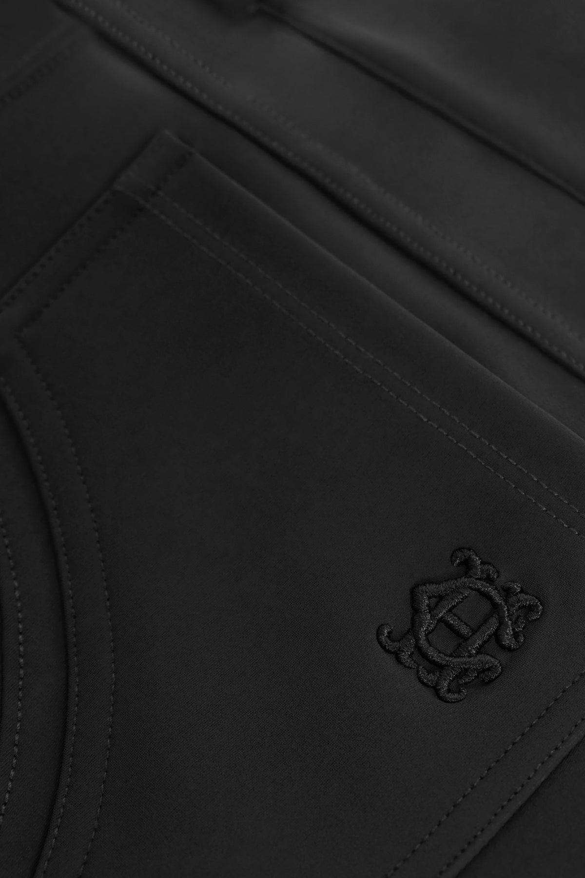 Chiltern Contour Breeches (Black)