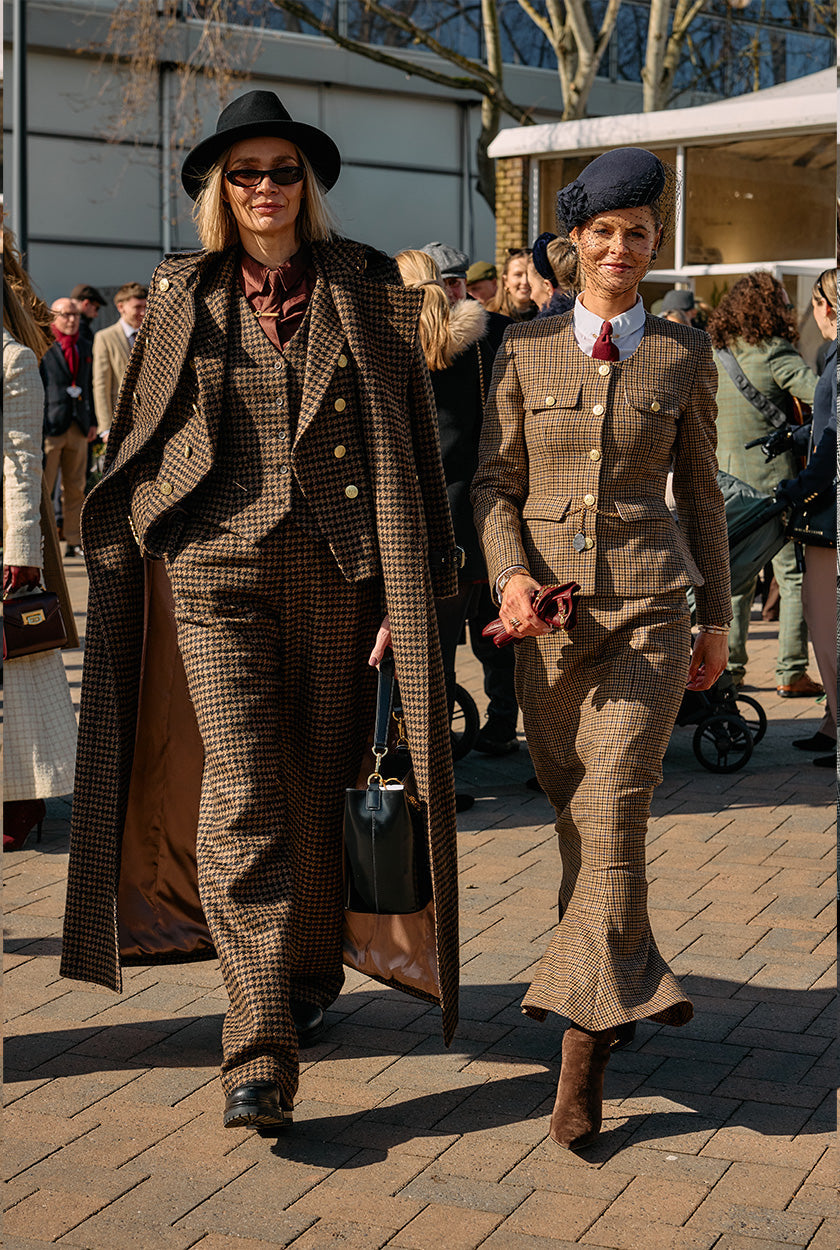 Jodie Kidd's Cheltenham Look (Chocolate Houndstooth)