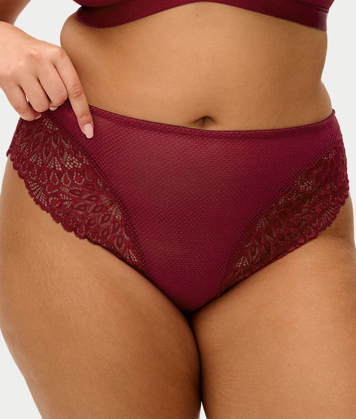 Tiernie Brief
