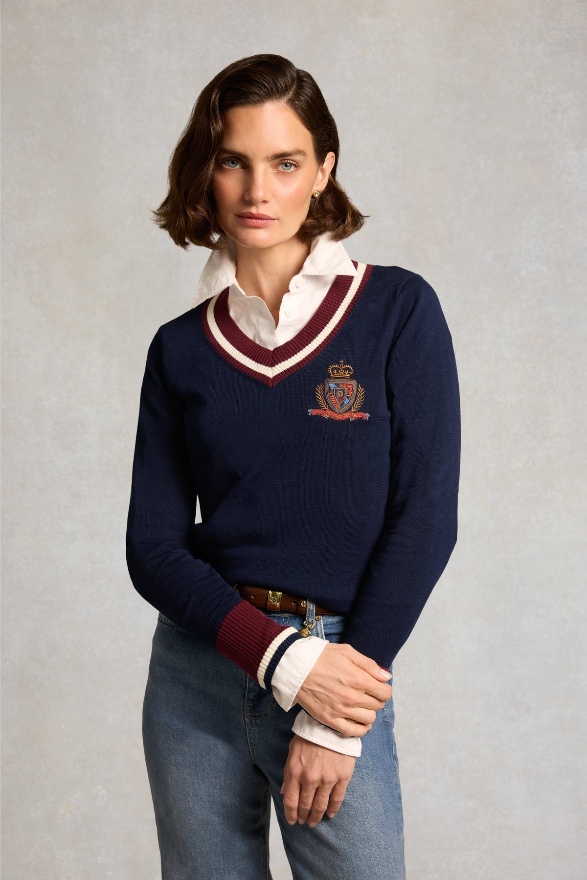 Foxcote V-Neck Knit (Ink Navy)