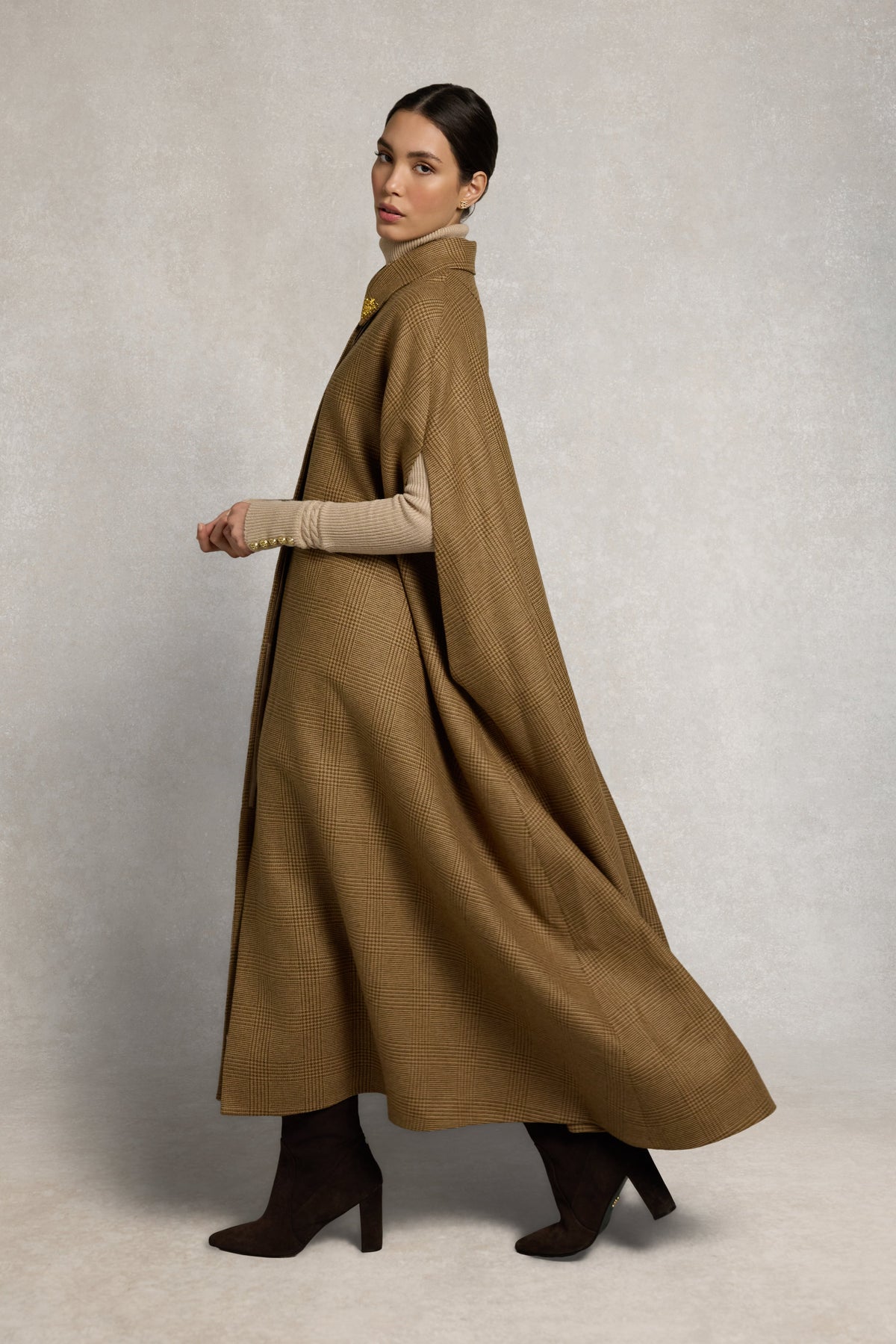 Full Length Knightsbridge Cape (Tawny)