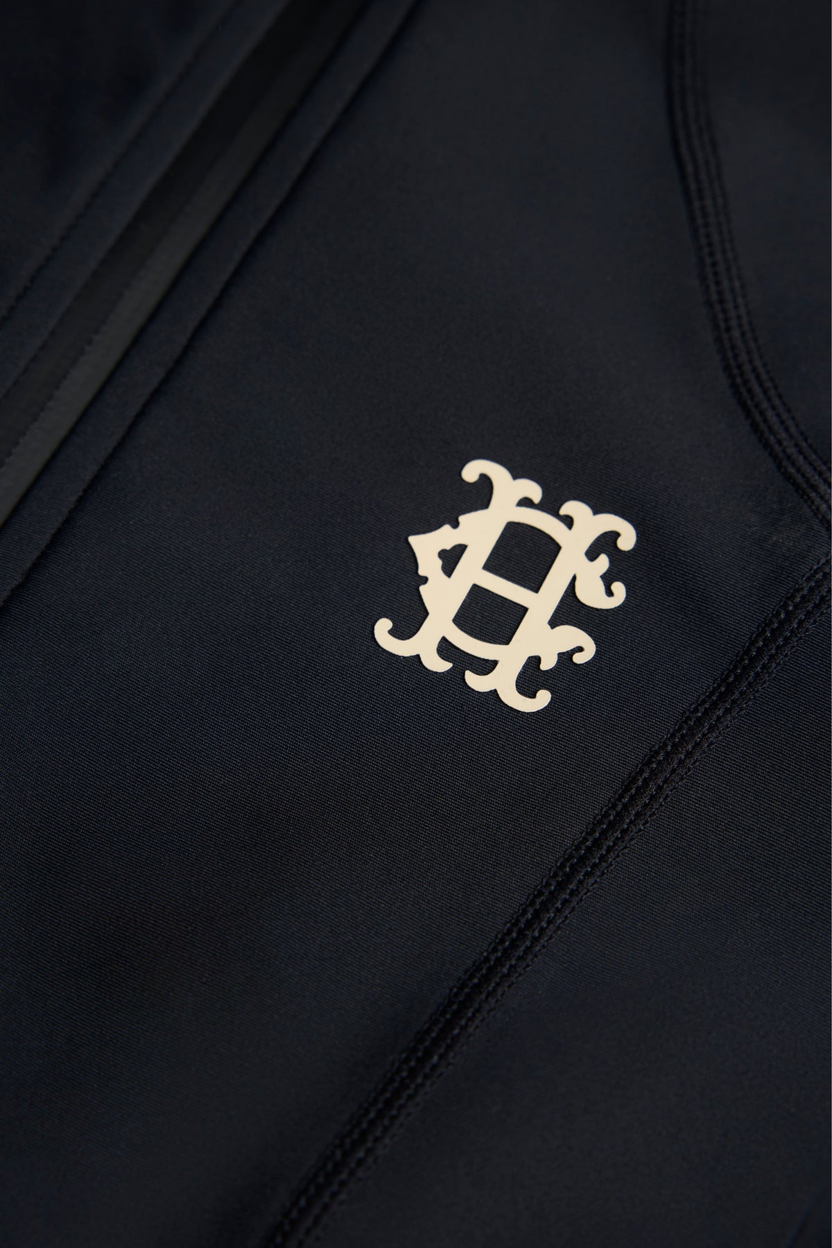 Chiltern Zip Training Top (Black)