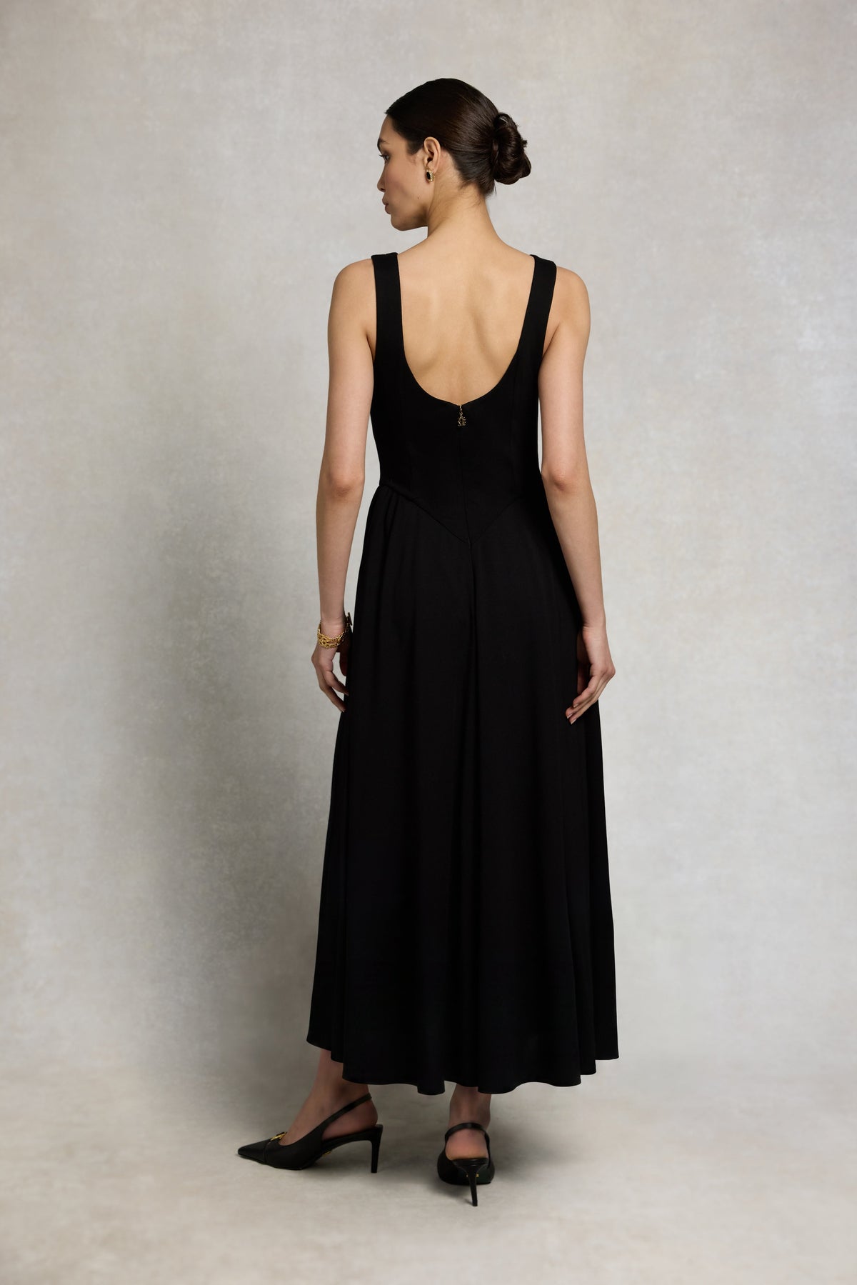 Everly Midi Dress (Black)